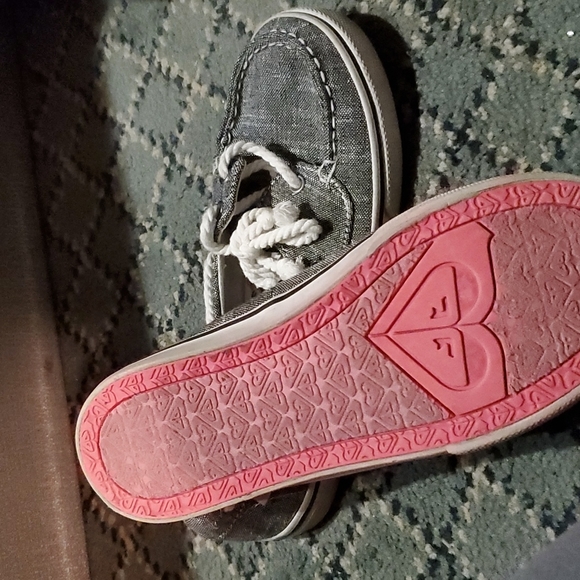COPY - Roxy slip ons - Picture 2 of 2